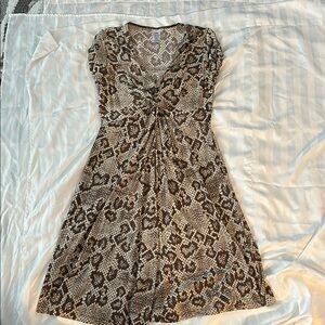 Stylish Brown Snake Patterned Women's Dress